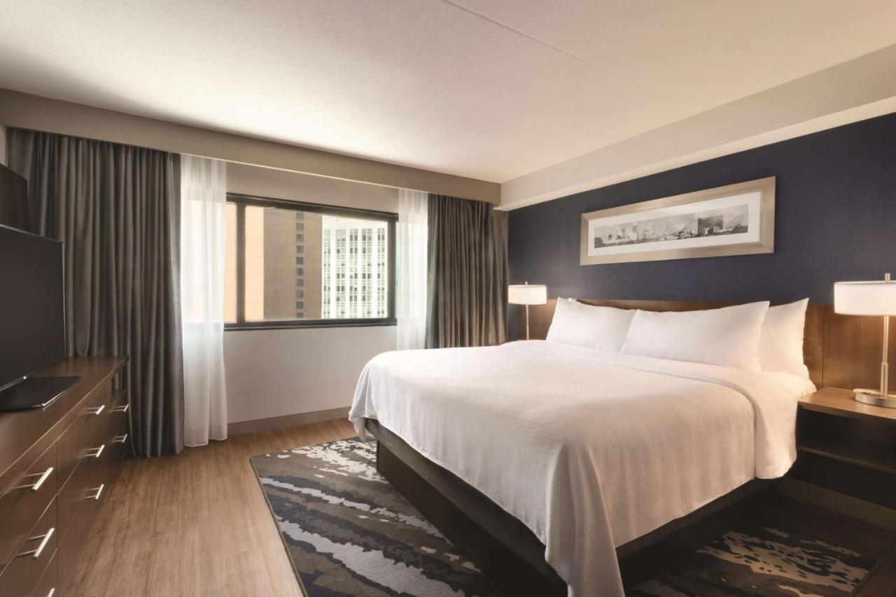 Embassy Suites By Hilton Indianapolis Downtown Екстериор снимка