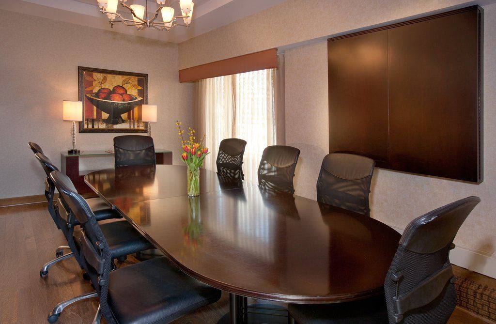 Embassy Suites By Hilton Indianapolis Downtown Екстериор снимка