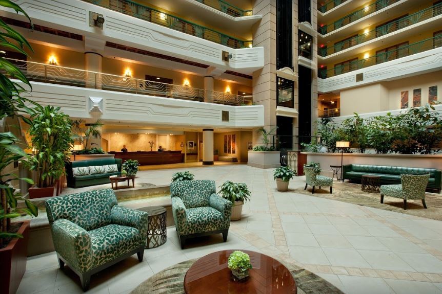 Embassy Suites By Hilton Indianapolis Downtown Екстериор снимка